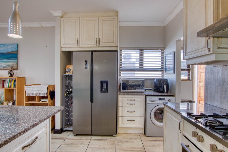 3 Bedroom Property for Sale in Fairview Golf Estate Western Cape